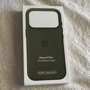 iPhone 17 Pro TechWoven Case with MagSafe – Green